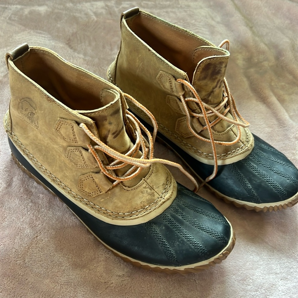 Sorel duck boots